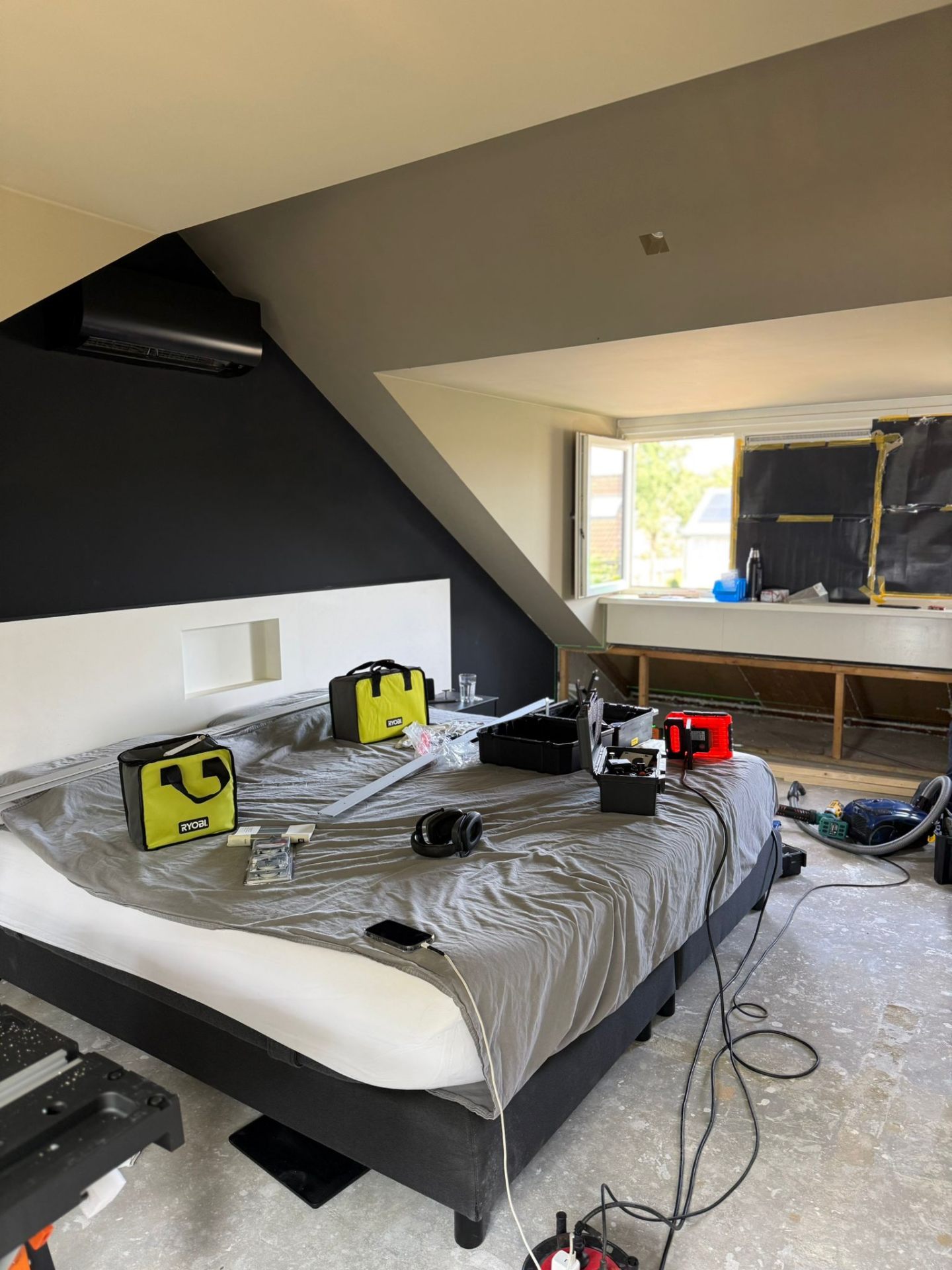 Scherp en netjes belicht voorbeeld van Complete installaties & VvE